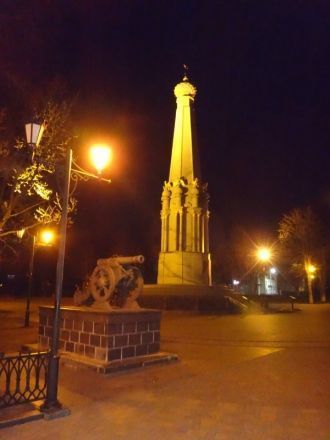 Город Верхнедвинск ночью.