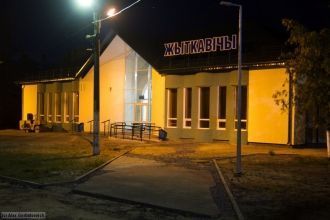 Город Житковичи ночью.