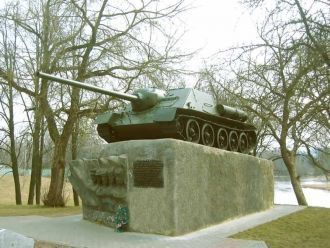 Барань. Памятник освободителям Барани в 