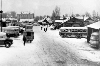 Автобусный парк на улице Покровского, Сл
