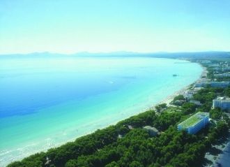 Вид на Алькудию с высоты.