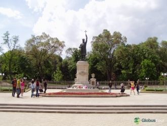 Достопримечательность города Флорешты.