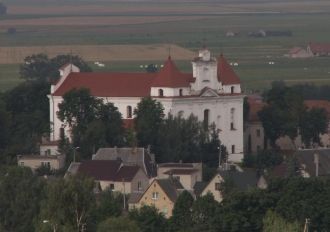 Костел монастыря.