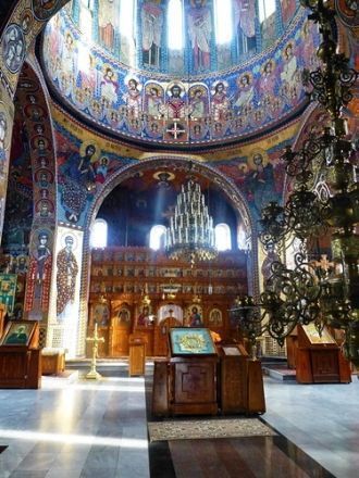 Успенский собор в Дрокии. Интерьер.