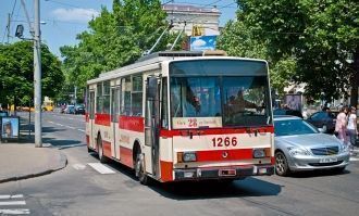 На улице города Дурлешты.