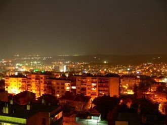 Город Разград ночью.