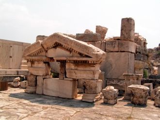 Руины в&nbsp;Элефсисе, Греция.