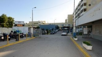 На улице города Элефис.