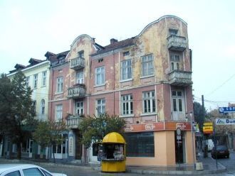 На улице города Гоце-Делчев.