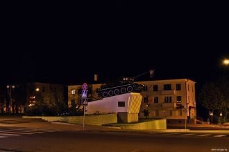 Слоним ночью.