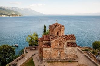 Вид на Охридское озеро.