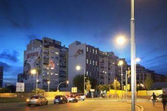 Вид на ночной Оспиталет.