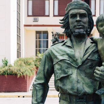 Статуя Че Гевары. Санта-Клара, Куба