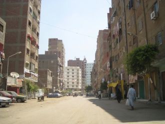 На улице города Шубра-эль-Хейма.