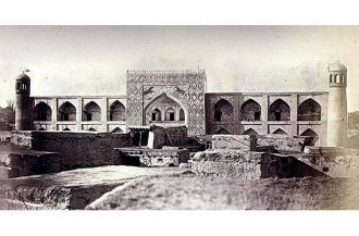 Медресе Рустамбека.