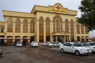 Город Ангрен.