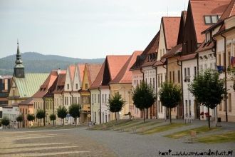 На одной из улиц города Бардеев.