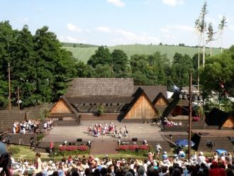 Жители города&nbsp;Детва.