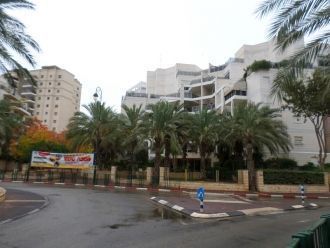 Улица Кирьят-Бялика.