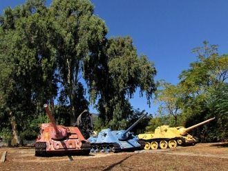 Танки в Роще Павших.&nbsp;