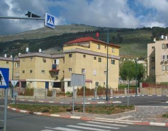 Улица Кирьят-Шмона.