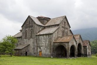 Достопримечательность города Ахтала.