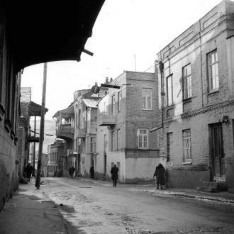 Былые времена в городе Шамлуг.