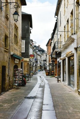 Старые улочки&nbsp;Брив-ла-Гайард.
