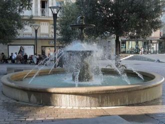 Фонтан города&nbsp;Брив-ла-Гайард.