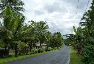 Дорога ведущая в центр Микронезии.