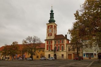 Достопримечательность города Слани.