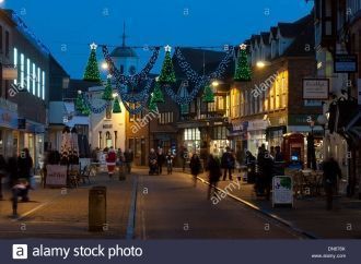 Ночной город Стратфорд-на-Эйвоне.