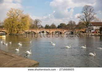 Достопримечательность города Стратфорд-н