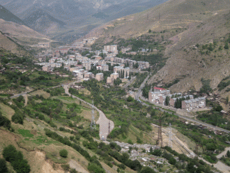 Город Каджаран с высоты.