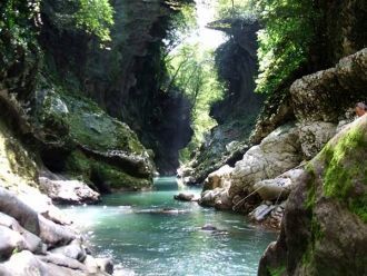 Достопримечательность города Мартвили.