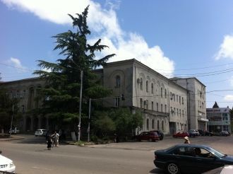 На улице города Самтредиа.