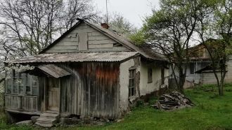 Заброшенный дом в Вале.