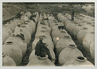 Старая фотография Гурджаани.