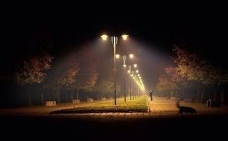 Ночной город Хромтау.