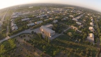 Город Беруни с высоты.