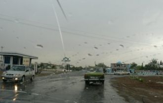 Улица Турткуля во время дождя.