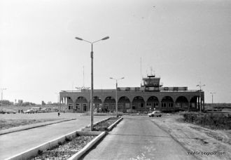 Старое фото аэропорта города Турткуль.