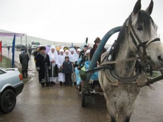 Жители города Ленгер.