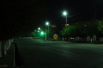 Ночная жизнь в городе Жанатас.