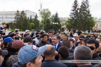 Горожане Жанатаса.