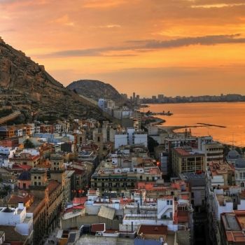 Панорамный вид Аликанте.