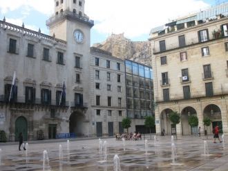 Городская Ратуша в Аликанте.