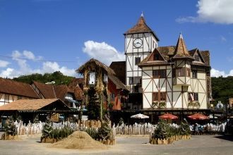 Посетители кафе