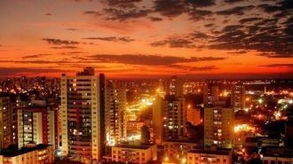 Куяба в ночи.