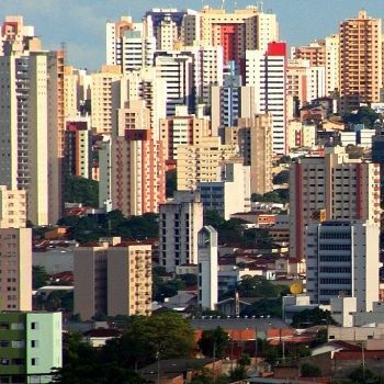 Бауру, Бразилия.